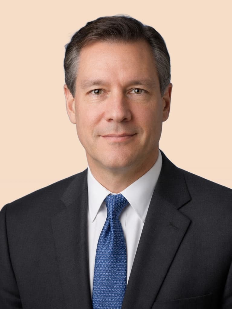 06-portrait-suit-corporate